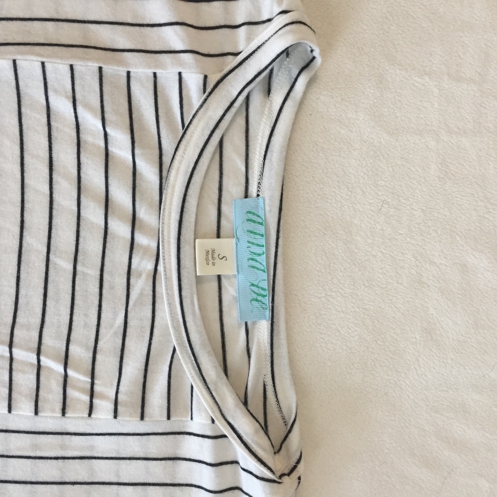 tops - Picture 3 of 3